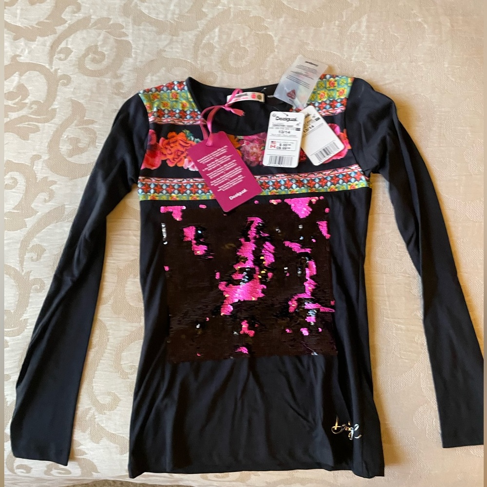 Desigual girl’s blouse. Brand new. Size 13/14